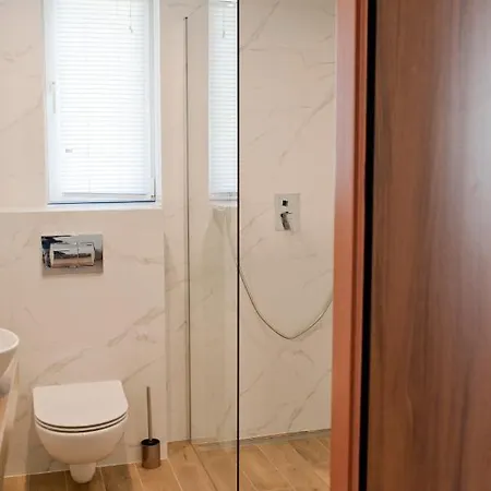 Mirarosa Θέρετρο